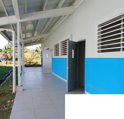 Acceso a la Escuela San Juan de Dios