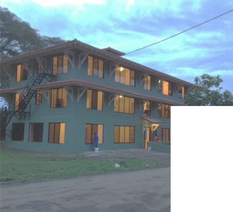 Edificio del Ministerio de Seguridad Pública construido por Constructora AEI