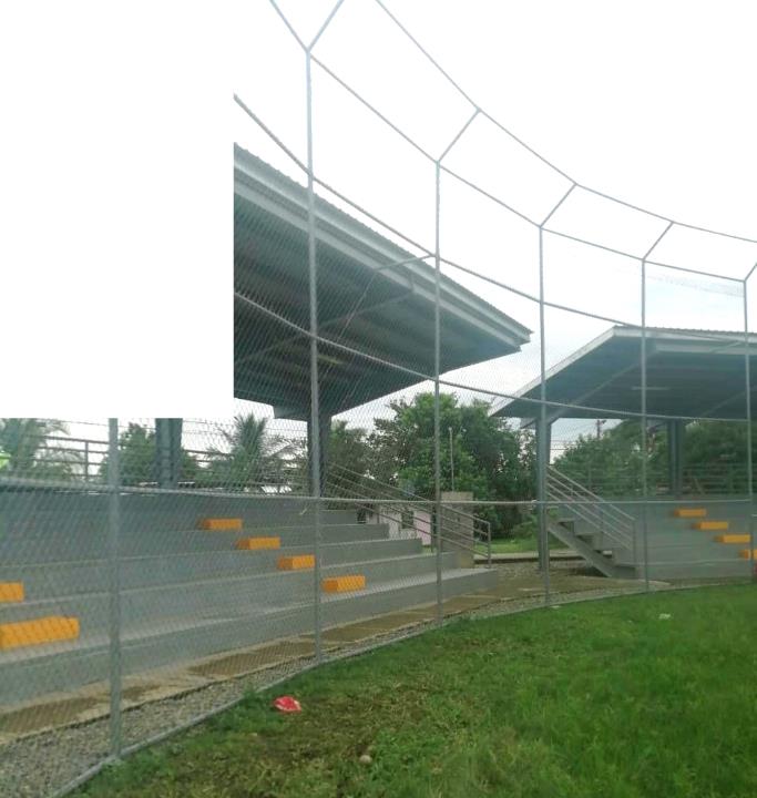 Cerramiento perimetral del complejo deportivo de Finca la 30
